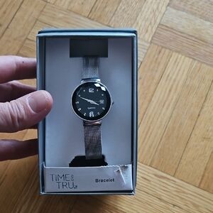 Time and Tru Silver Mesh Band Watch